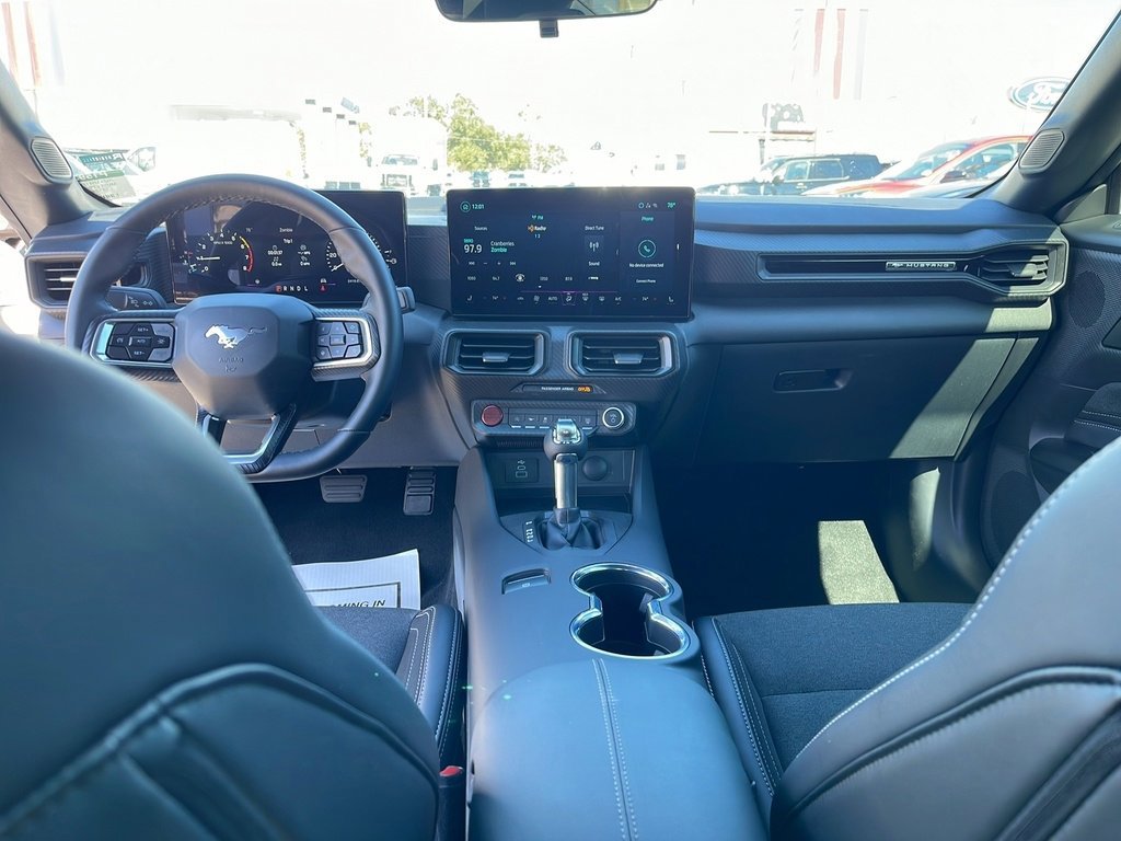 Certified 2025 Ford Mustang Coupe image 26