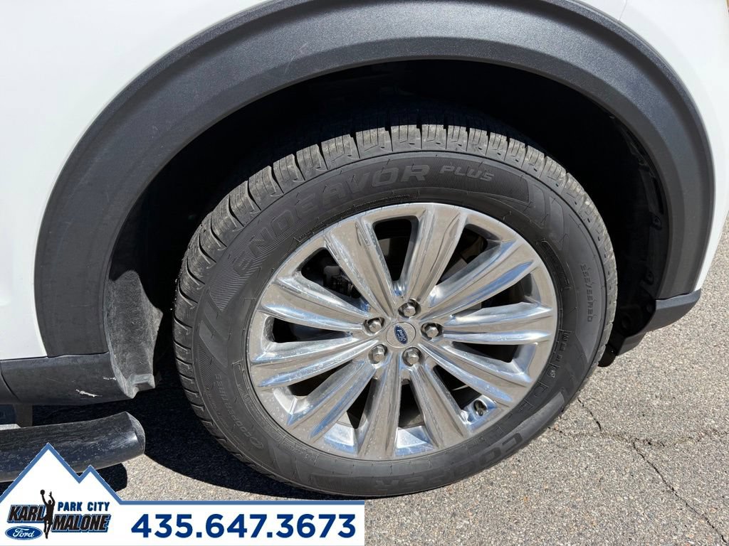 Certified 2022 Ford Explorer Limited w/ Equipment Group 301A AWD/4WD image 9