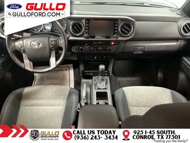 Used 2022 Toyota Tacoma TRD Off-Road w/ Technology Package AWD/4WD image 11