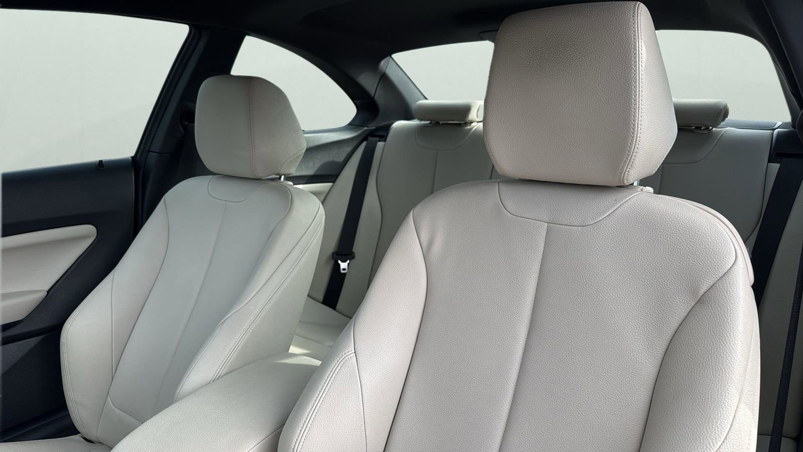 Used 2018 BMW 230i Coupe image 10