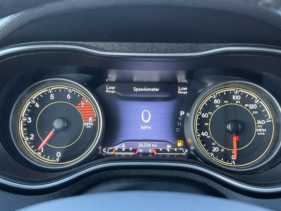 Used 2021 Jeep Cherokee Limited image 25