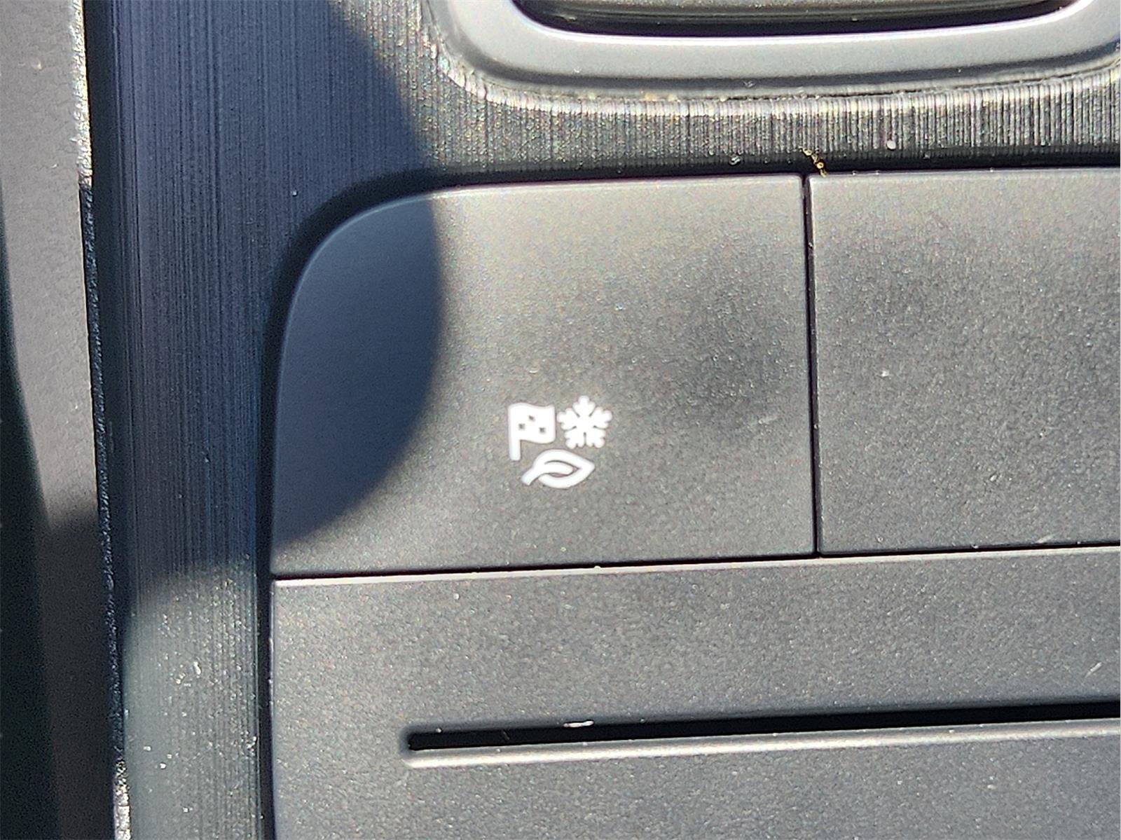 Certified 2021 Ford Escape SEL image 15