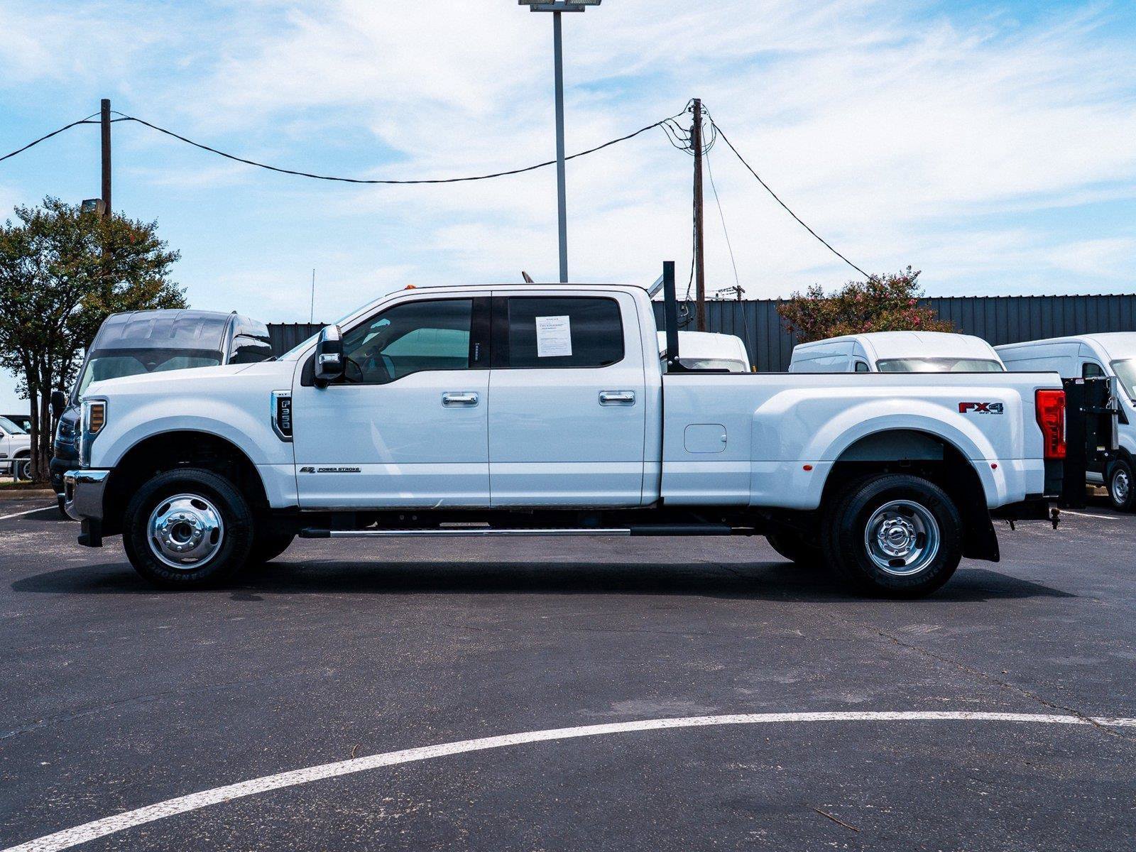 Certified 2019 Ford F350 XLT w/ XLT Premium Package AWD/4WD image 6