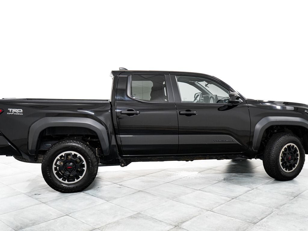 Used 2024 Toyota Tacoma TRD Off-Road AWD/4WD image 7