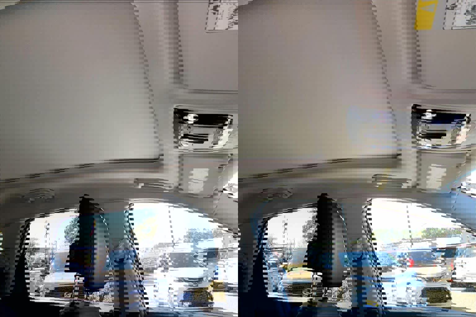 Used 2024 Kia Sportage SX image 14