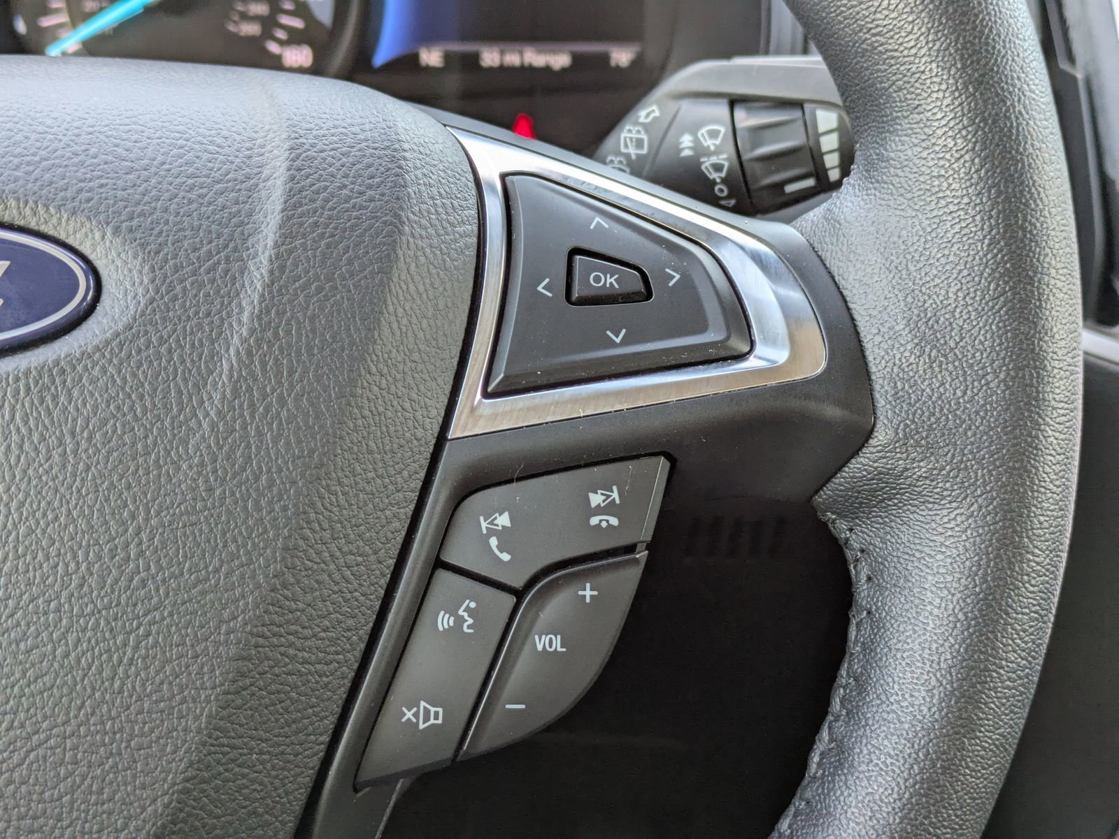 Certified 2022 Ford Edge SEL w/ Convenience Package image 27