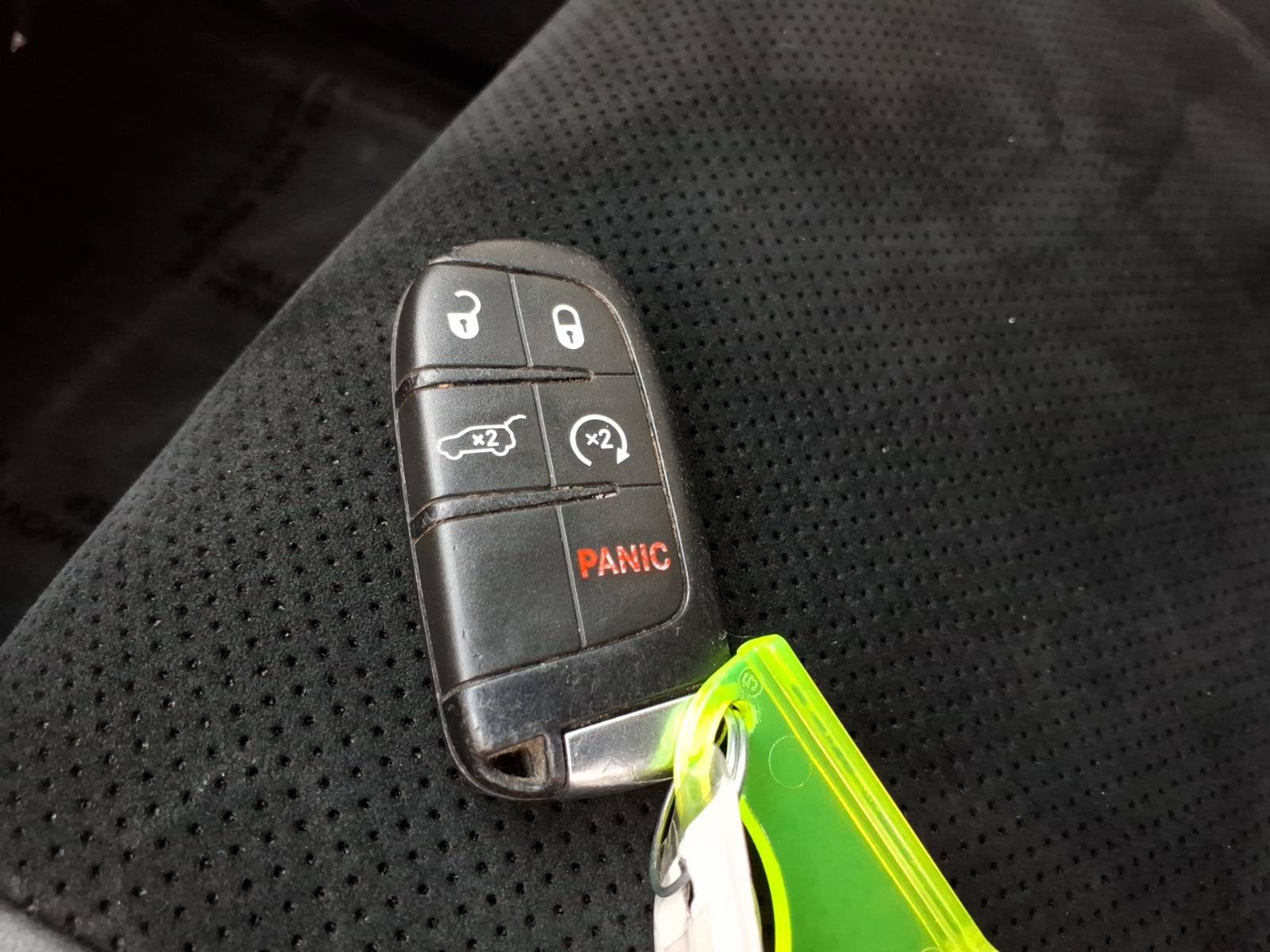 Used 2018 Jeep Grand Cherokee Altitude RWD image 25