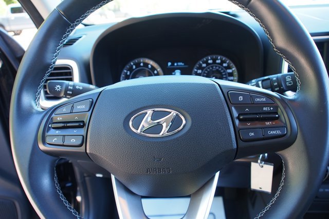 Used 2022 Hyundai Venue SEL w/ Cargo Package FWD image 21