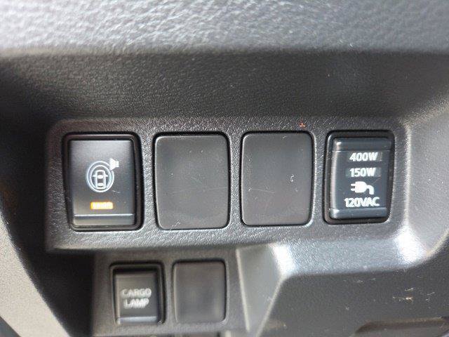 Used 2022 Nissan Frontier Pro-X RWD image 37