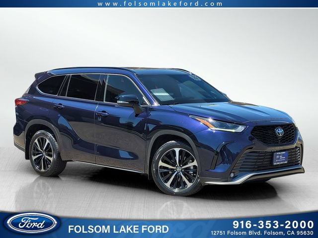 Used 2022 Toyota Highlander XSE