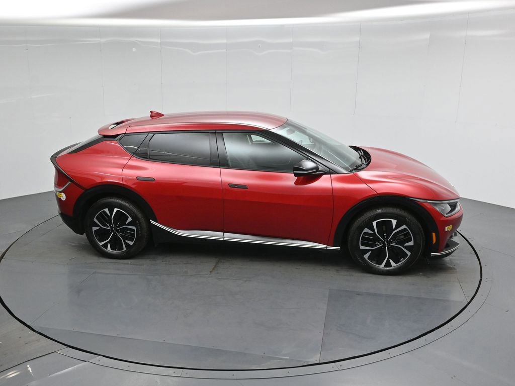 Used 2022 Kia EV6 Wind image 11