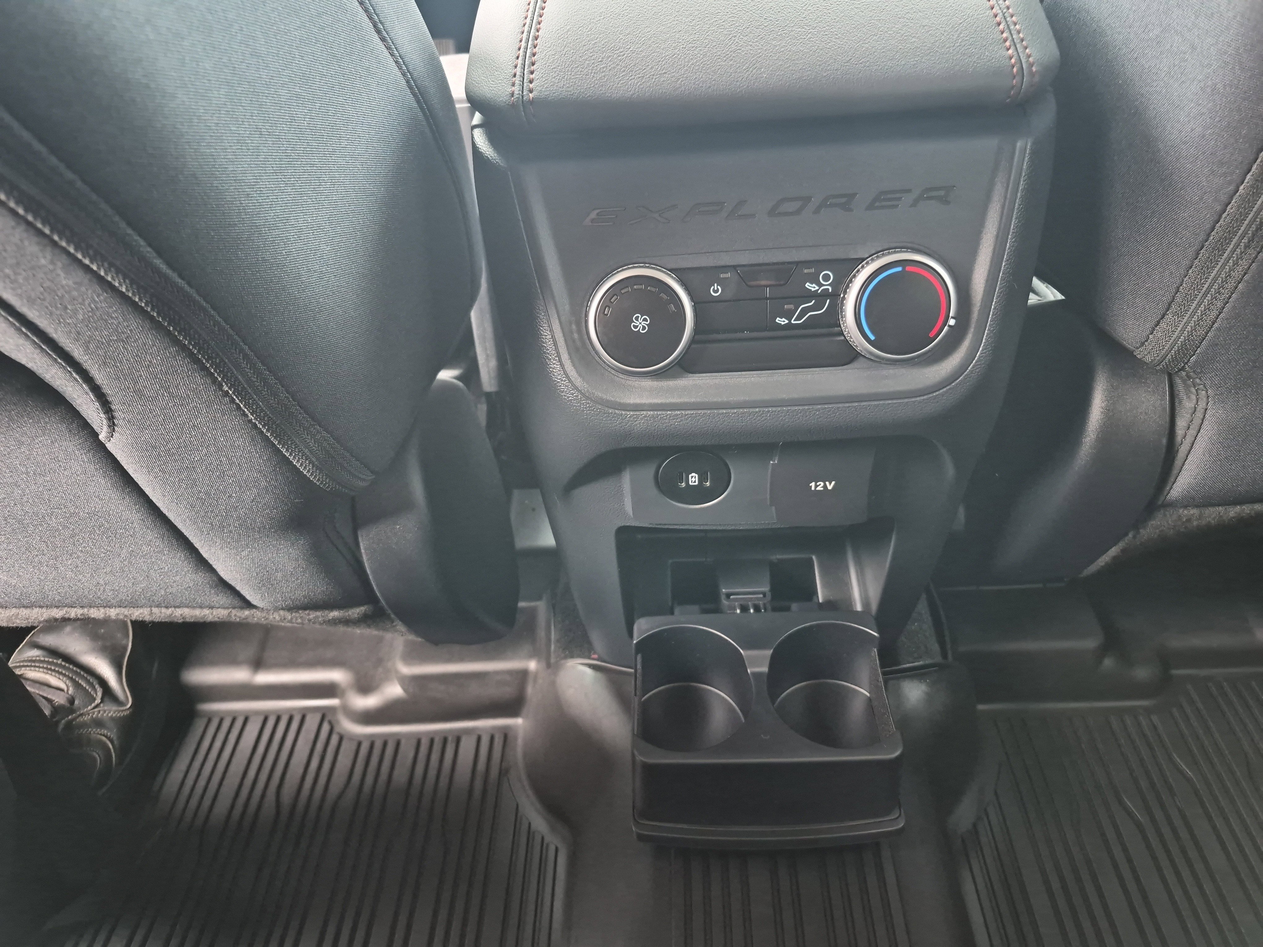 Certified 2025 Ford Explorer Active image 16