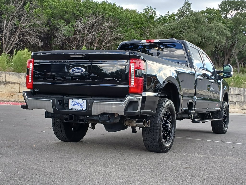 Certified 2024 Ford F250 Lariat w/ Lariat Ultimate Package AWD/4WD image 3