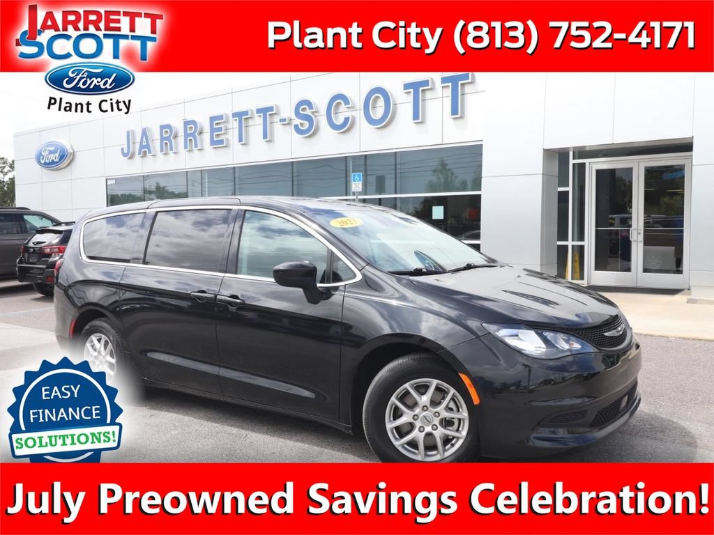 Used 2023 Chrysler Voyager LX