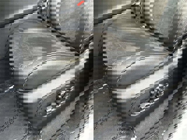 Used 2023 Jeep Grand Cherokee Altitude image 19