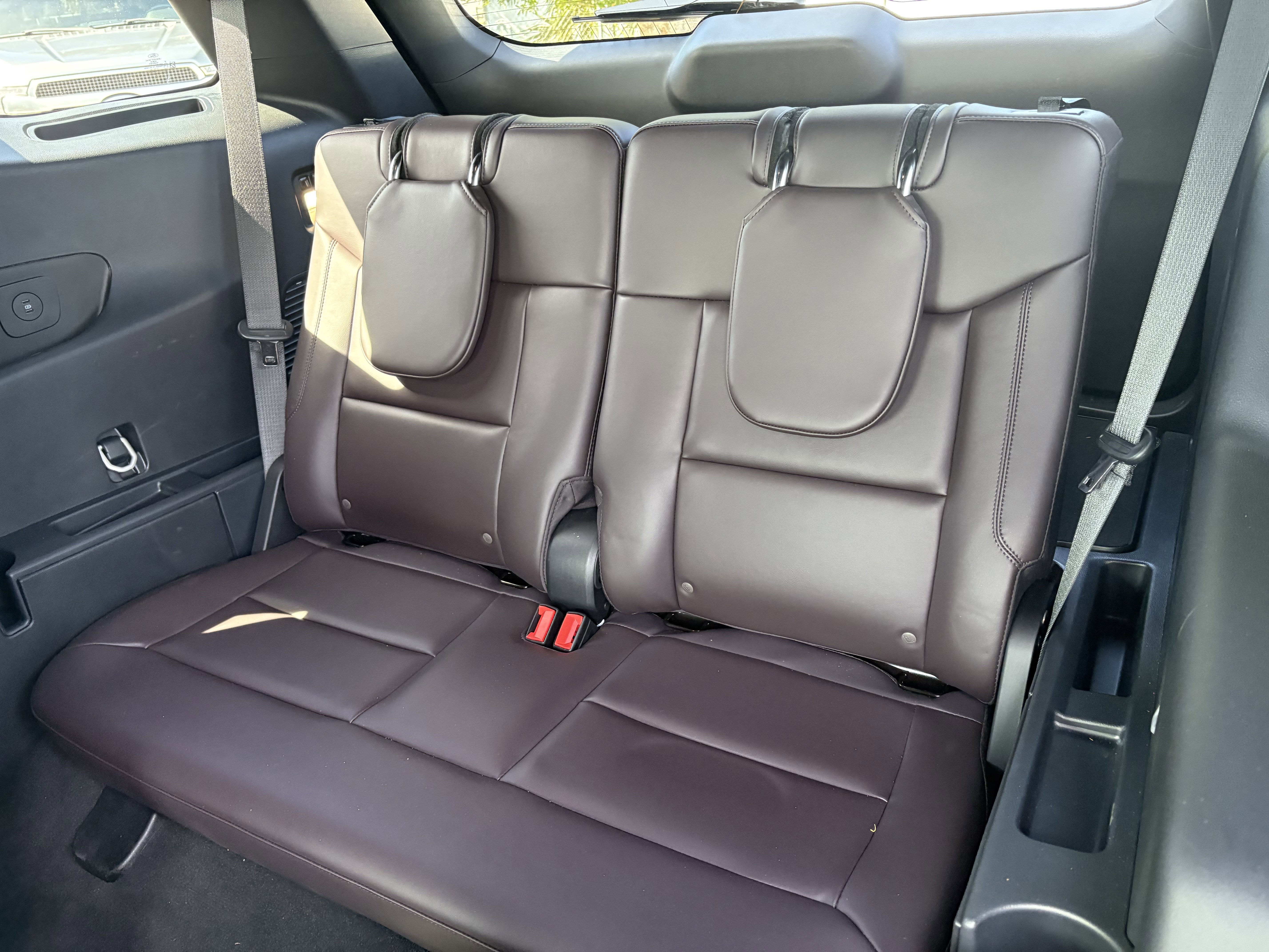 Certified 2025 Ford Explorer Platinum w/ Ultimate Package image 22