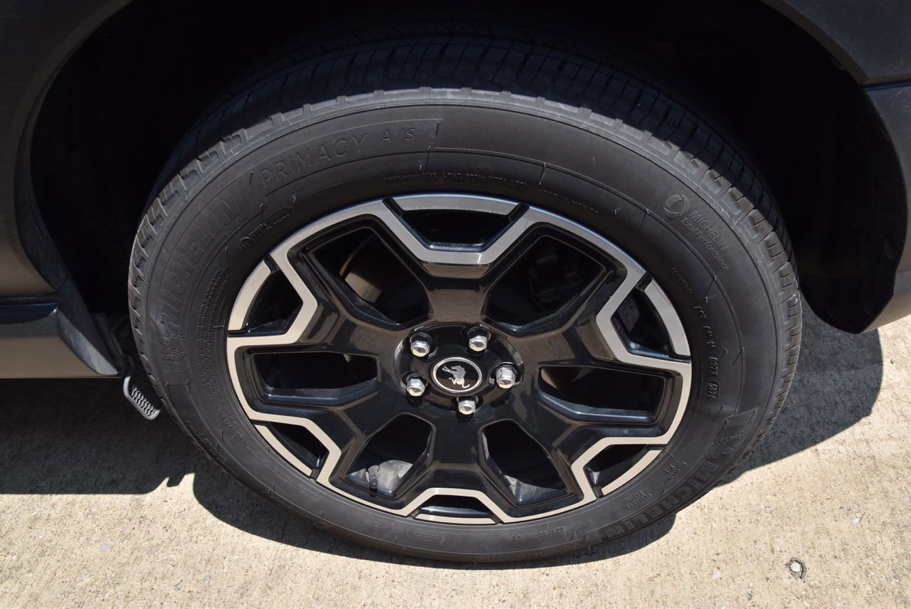Certified 2025 Ford Bronco Sport Outer Banks w/ Outer Banks Tech Package+ AWD/4WD image 9