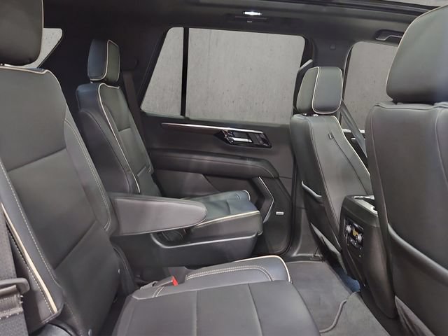 Used 2025 Chevrolet Tahoe Premier w/ Sun And Tow Package AWD/4WD image 21