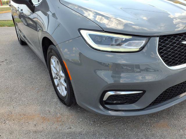 Used 2025 Chrysler Pacifica Select FWD image 22