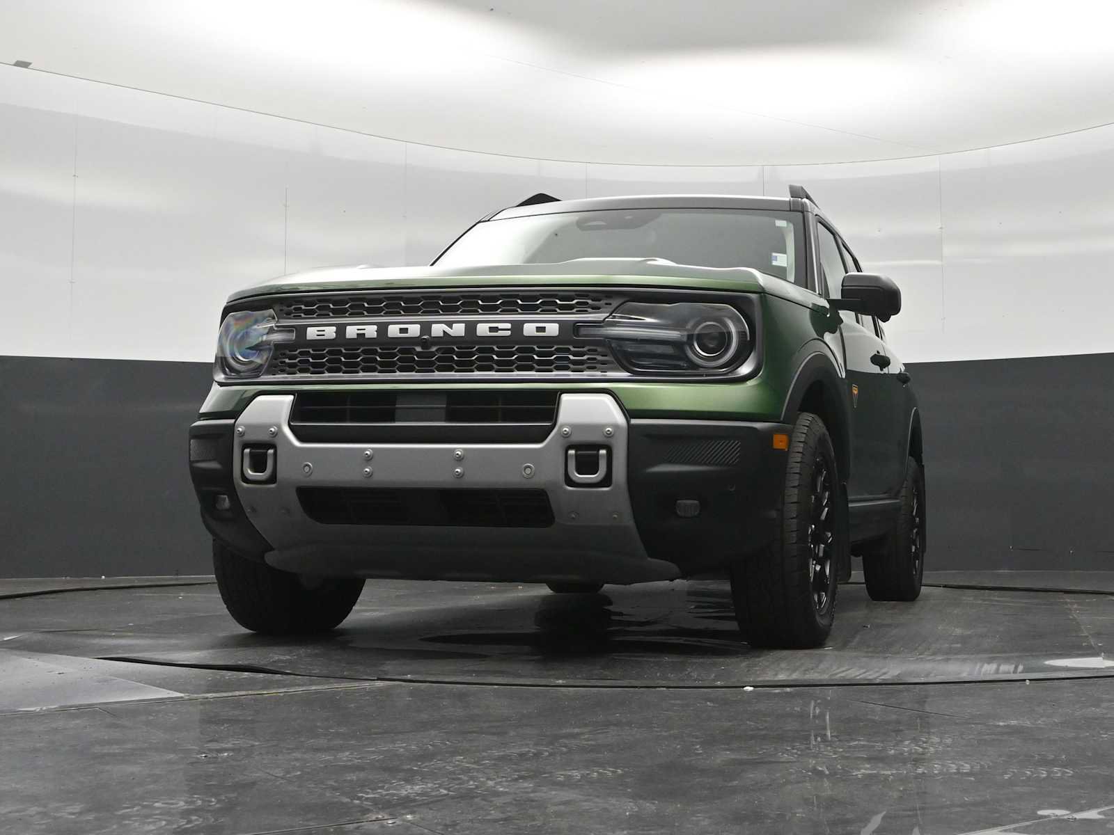Certified 2025 Ford Bronco Sport Badlands w/ Badlands Tech Package AWD/4WD image 56