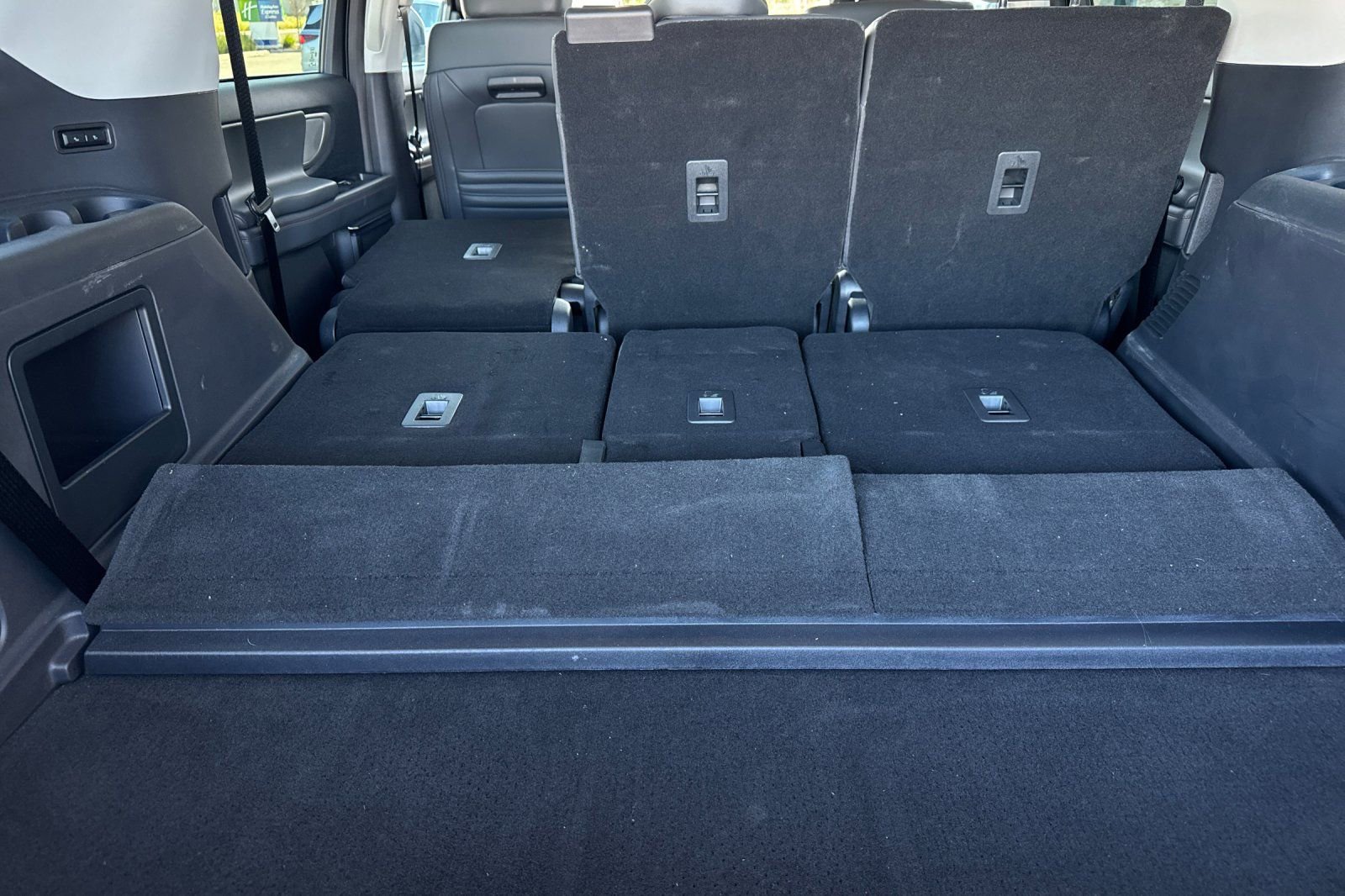 Certified 2025 Ford Expedition Active image 18