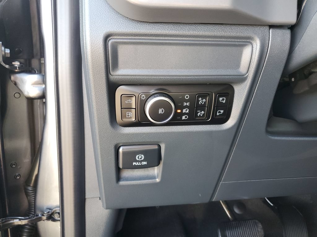 Certified 2025 Ford F150 XLT w/ Equipment Group 302A MID AWD/4WD image 29