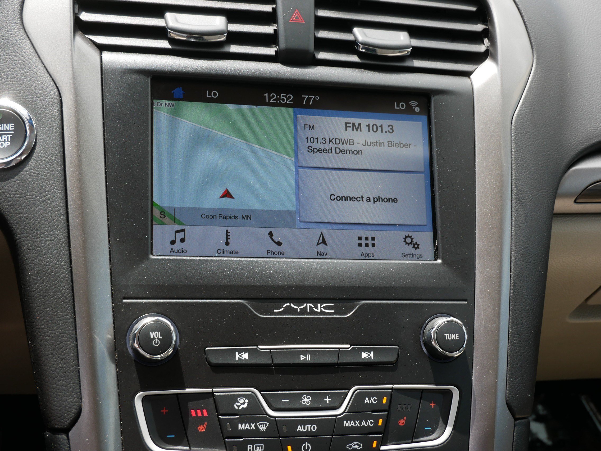 Certified 2019 Ford Fusion SEL FWD image 22