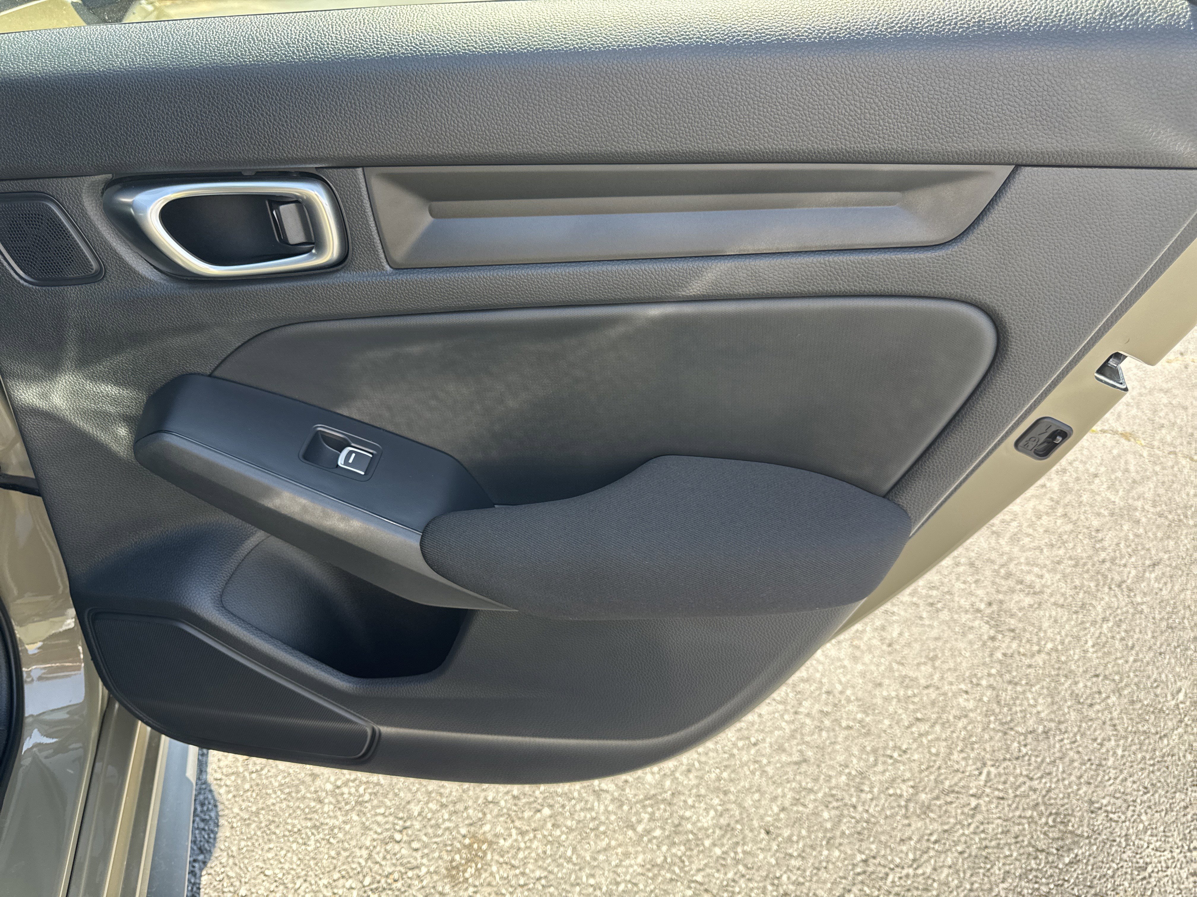 Used 2025 Honda Civic Sport image 17