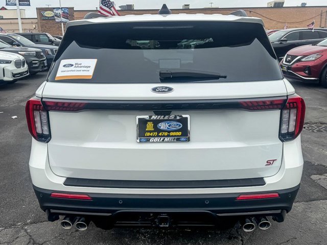Certified 2025 Ford Explorer ST AWD/4WD image 8