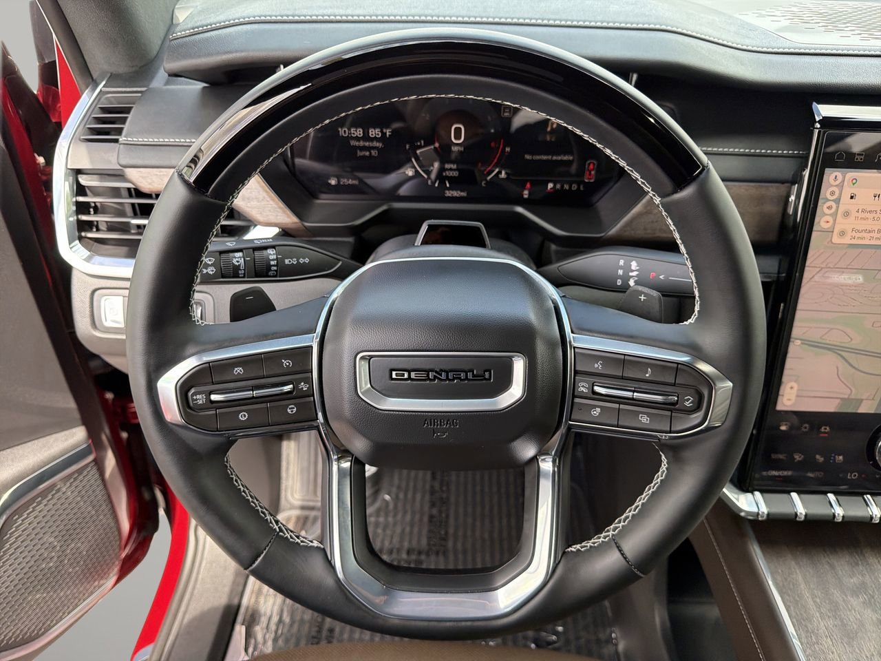 Used 2026 GMC Acadia Denali Ultimate AWD/4WD image 32