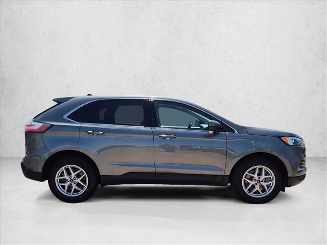 Certified 2024 Ford Edge SEL AWD/4WD image 4