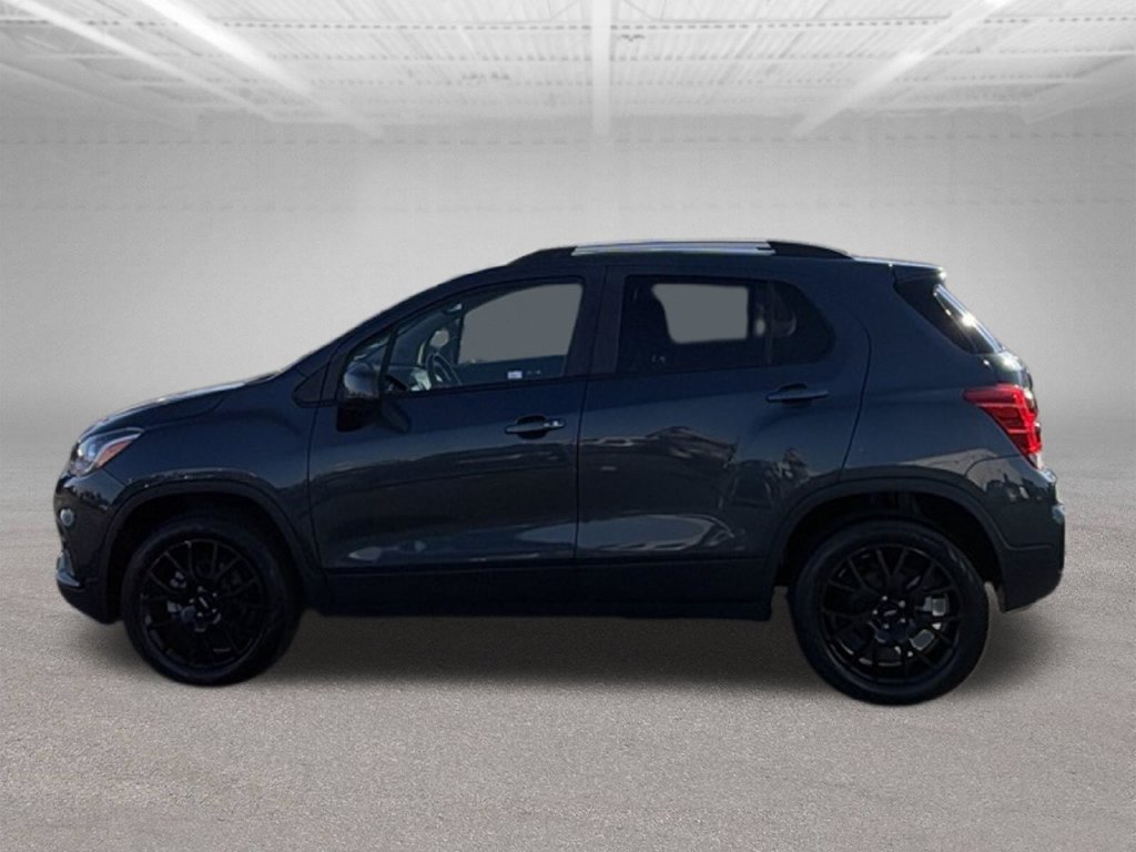 Used 2021 Chevrolet Trax LT w/ Premium Seat Package AWD/4WD image 7