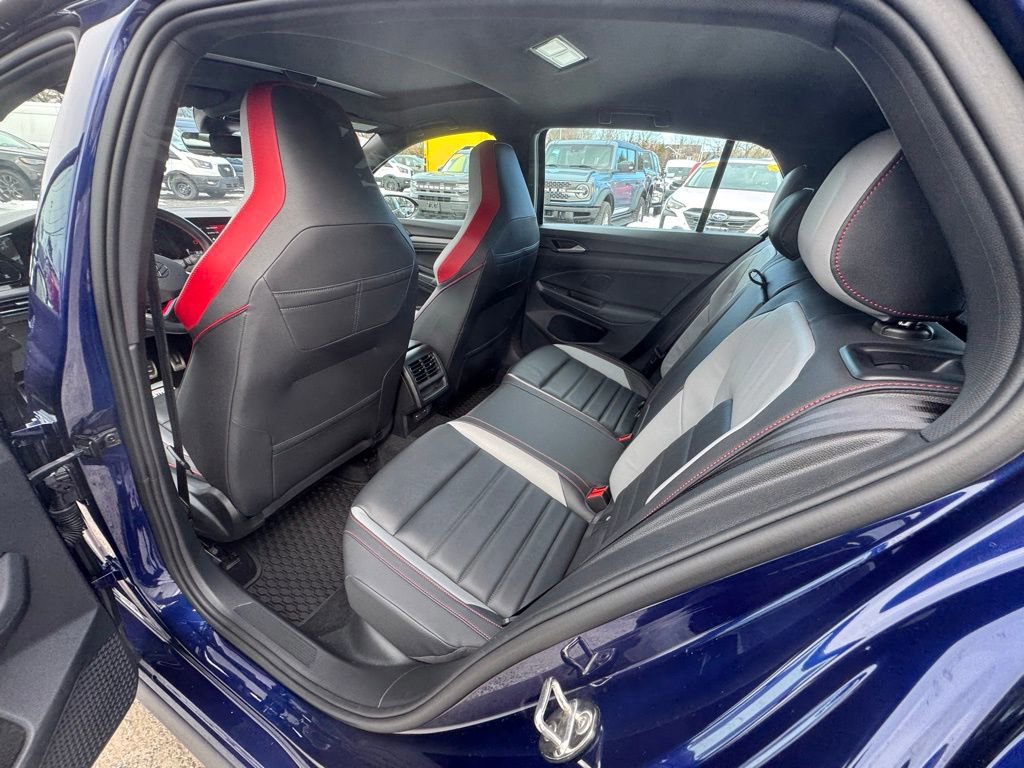 Used 2024 Volkswagen GTI SE w/ SE Leather Seats Package image 10