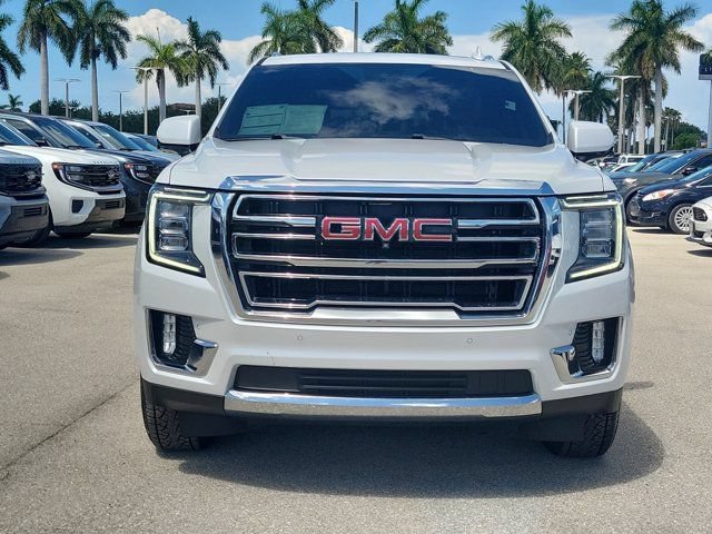 Used 2024 GMC Yukon XL SLT w/ SLT Premium Package AWD/4WD image 2