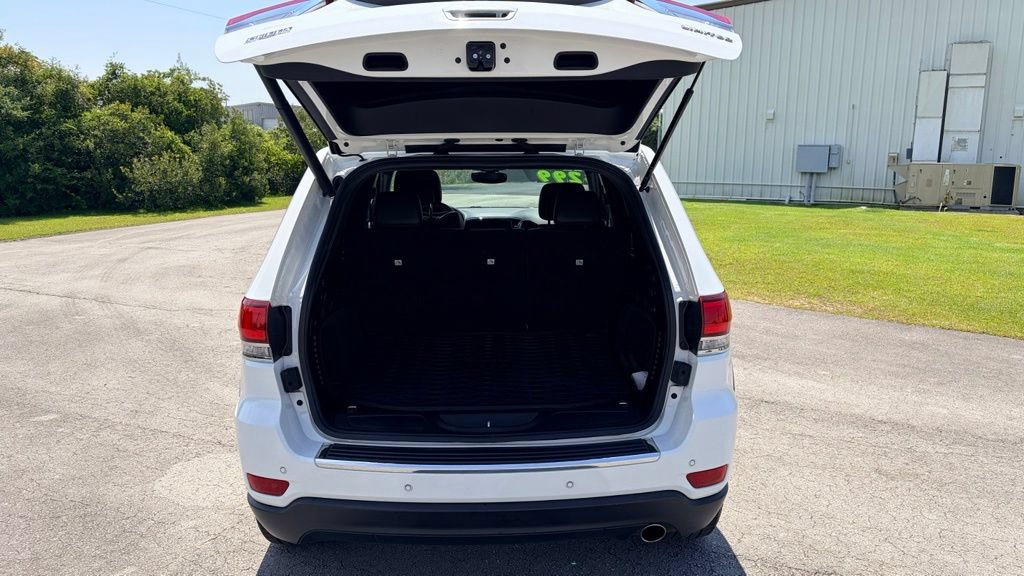 Used 2020 Jeep Grand Cherokee Limited RWD image 30