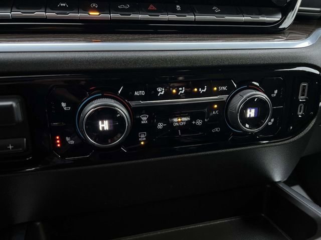 Used 2022 Chevrolet Silverado 1500 RST w/ Convenience Package II image 21