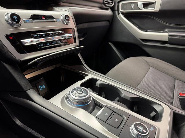 Certified 2022 Ford Explorer XLT image 20