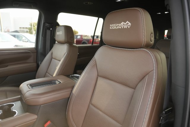 Used 2021 Chevrolet Suburban High Country w/ Max Trailering Package image 10