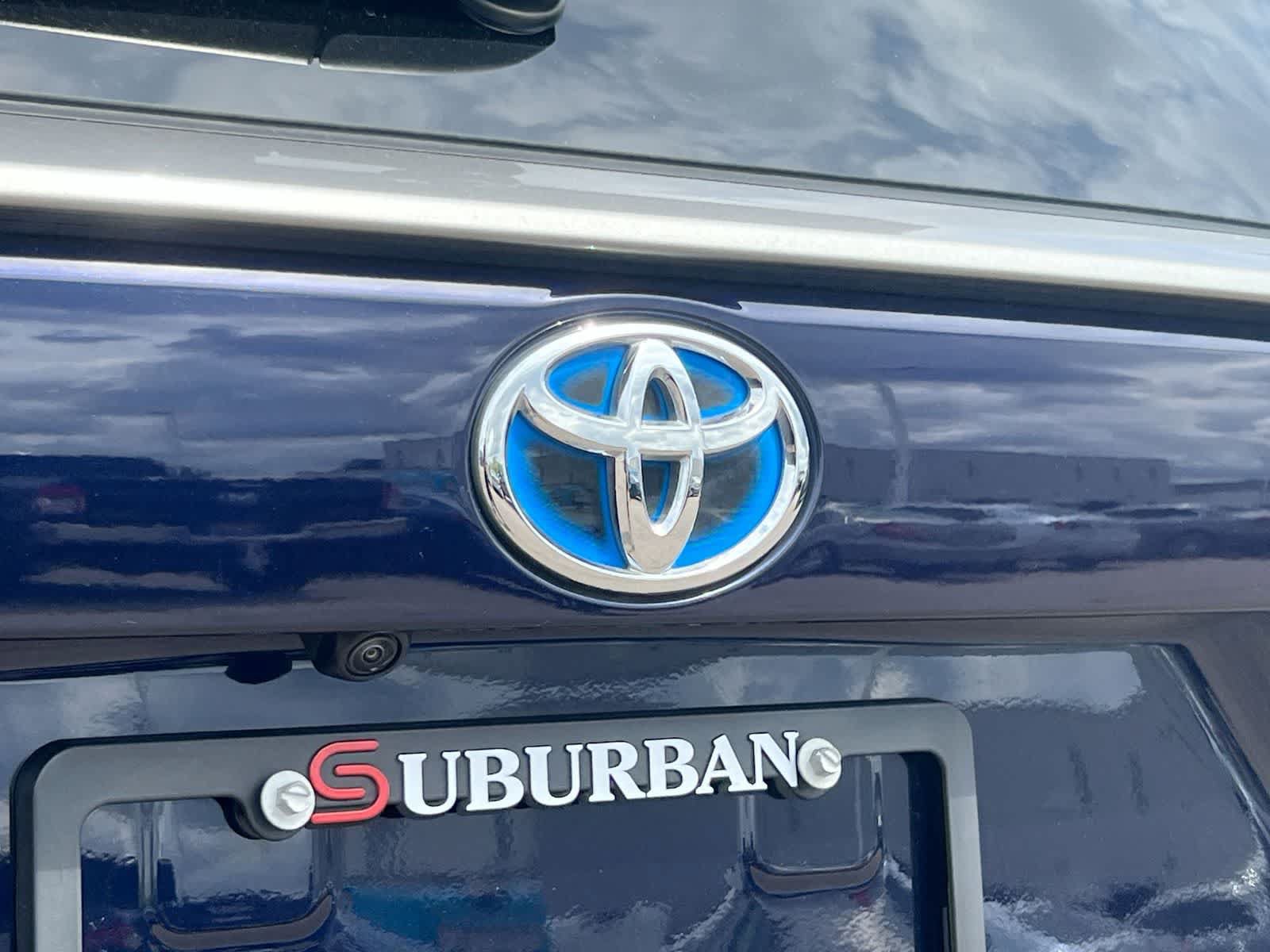 Used 2024 Toyota RAV4 Limited w/ Weather Package AWD/4WD image 12