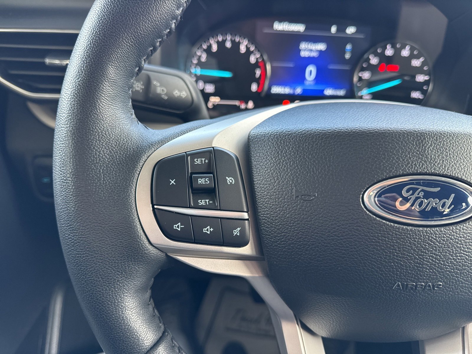 Certified 2023 Ford Explorer XLT w/ Equipment Group 202A image 29