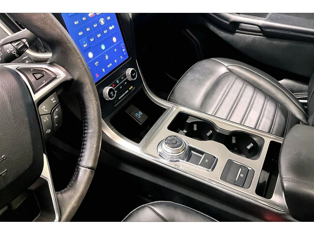 Certified 2022 Ford Edge SEL w/ Convenience Package image 19