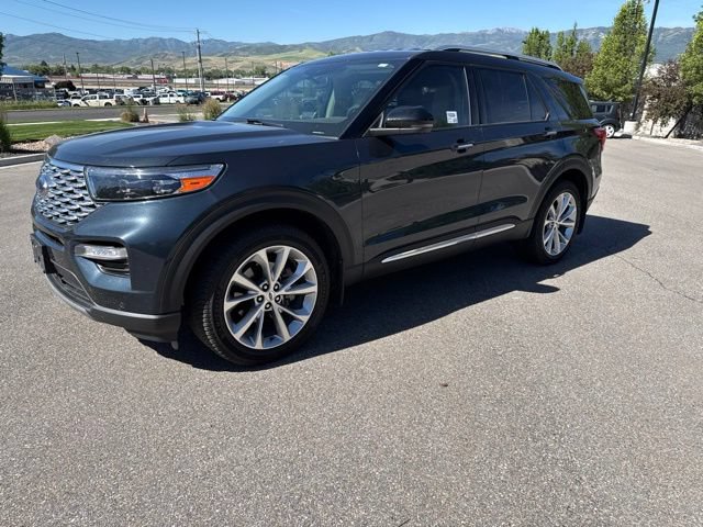 Certified 2023 Ford Explorer Platinum w/ Technology Package AWD/4WD image 1