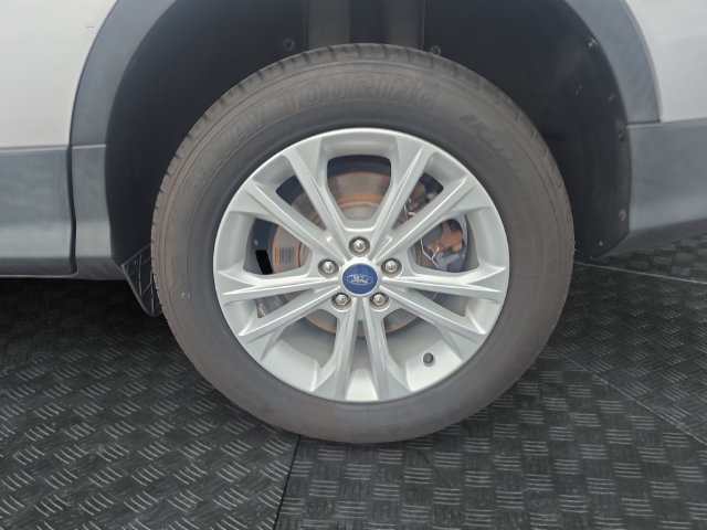 Certified 2018 Ford Escape SE AWD/4WD image 13