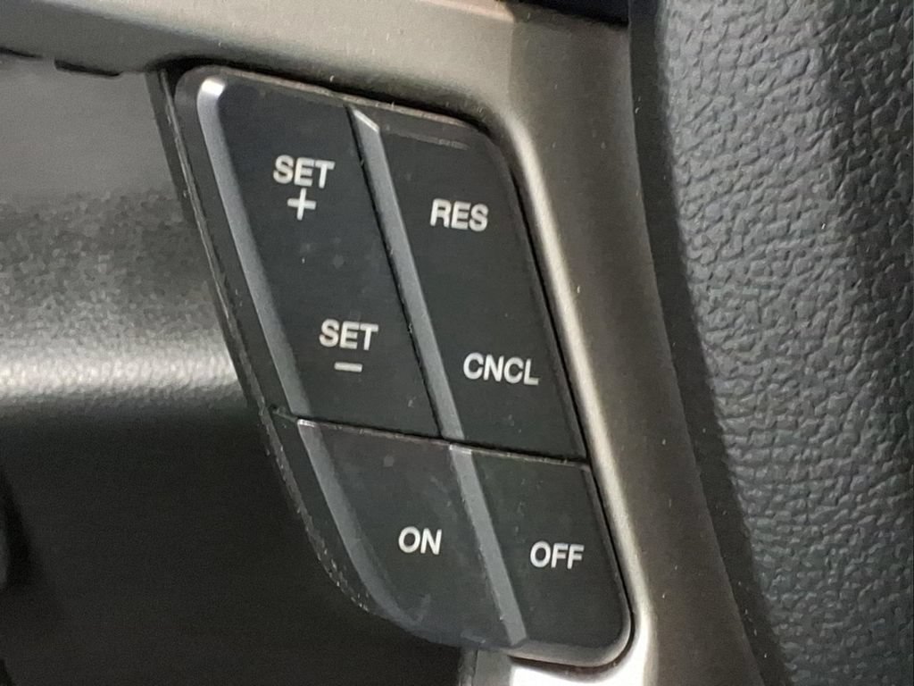 Certified 2019 Ford F150 Lariat w/ Equipment Group 502A Luxury AWD/4WD image 21