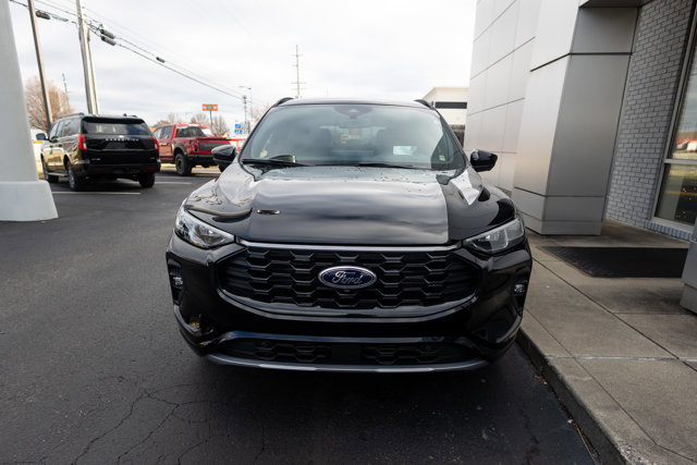 Certified 2025 Ford Escape ST-Line Elite w/ Premium Technology Package image 8