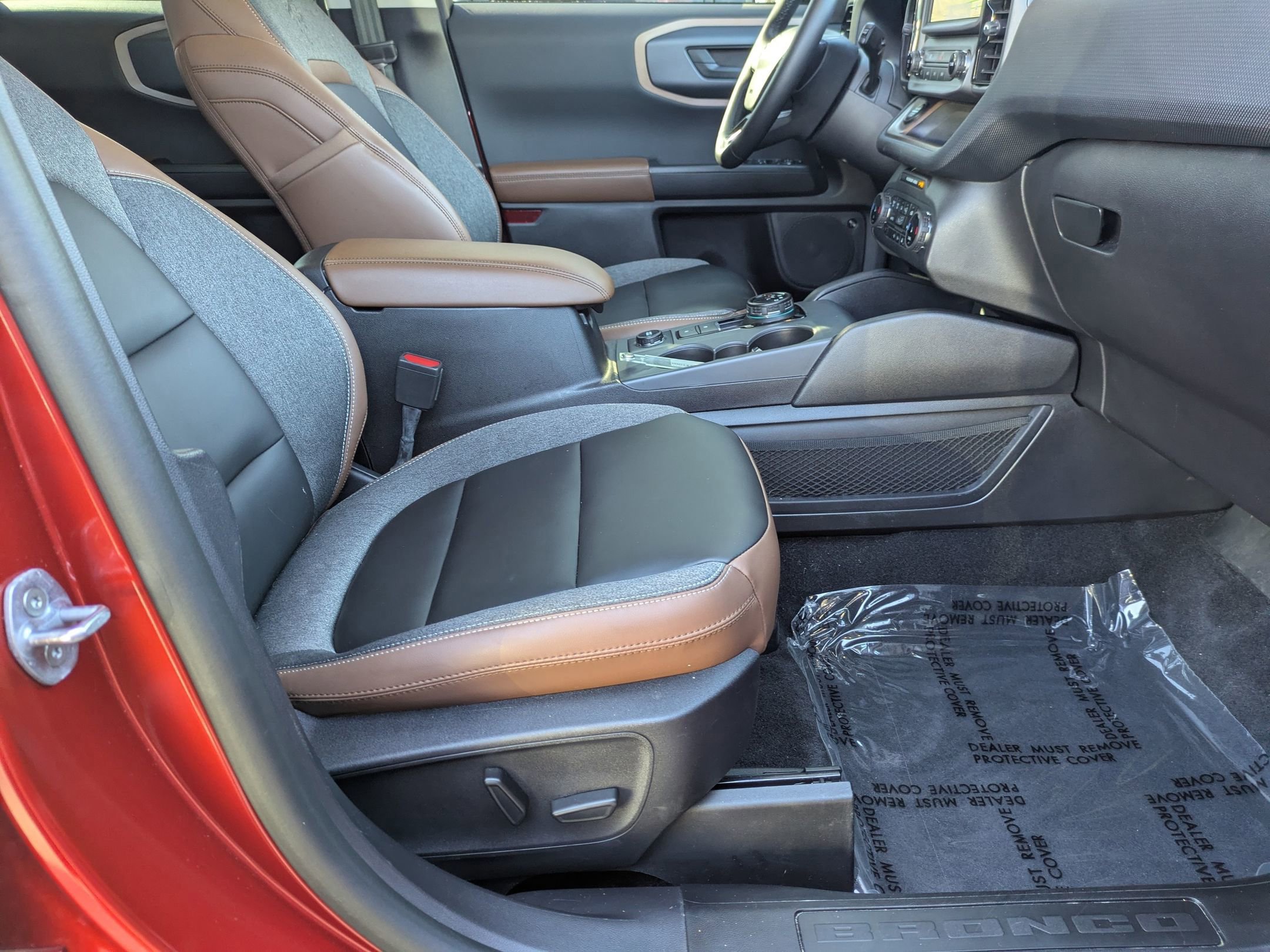 Certified 2024 Ford Bronco Sport Outer Banks w/ Tech Package image 41