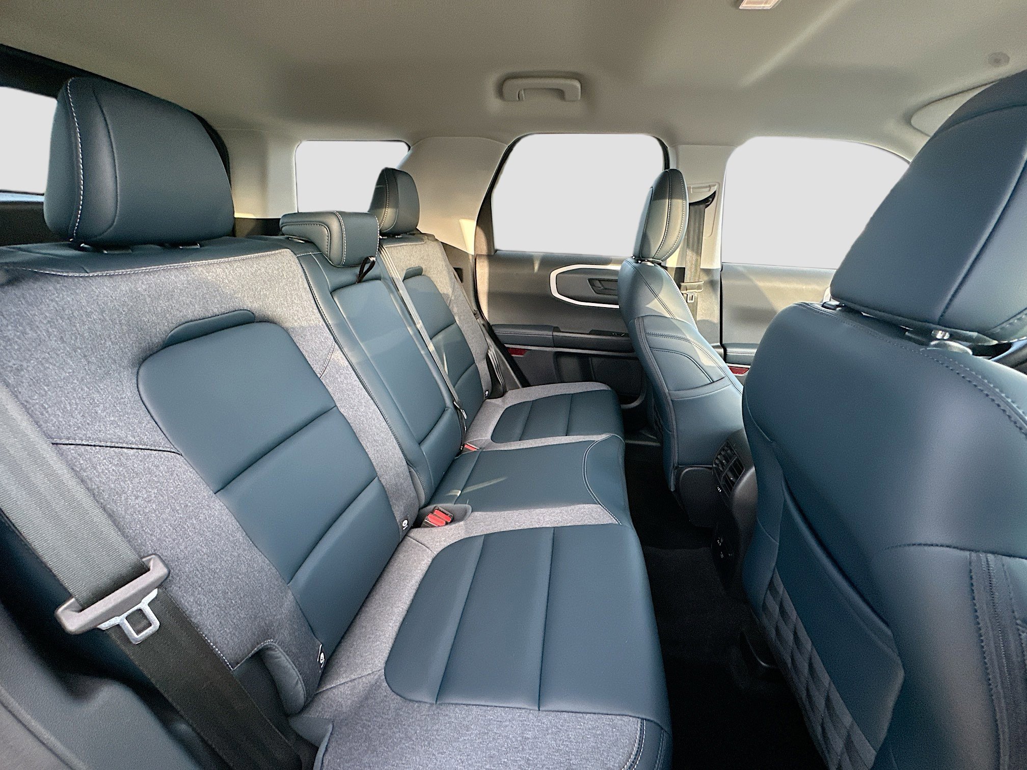 Certified 2024 Ford Bronco Sport Outer Banks image 26