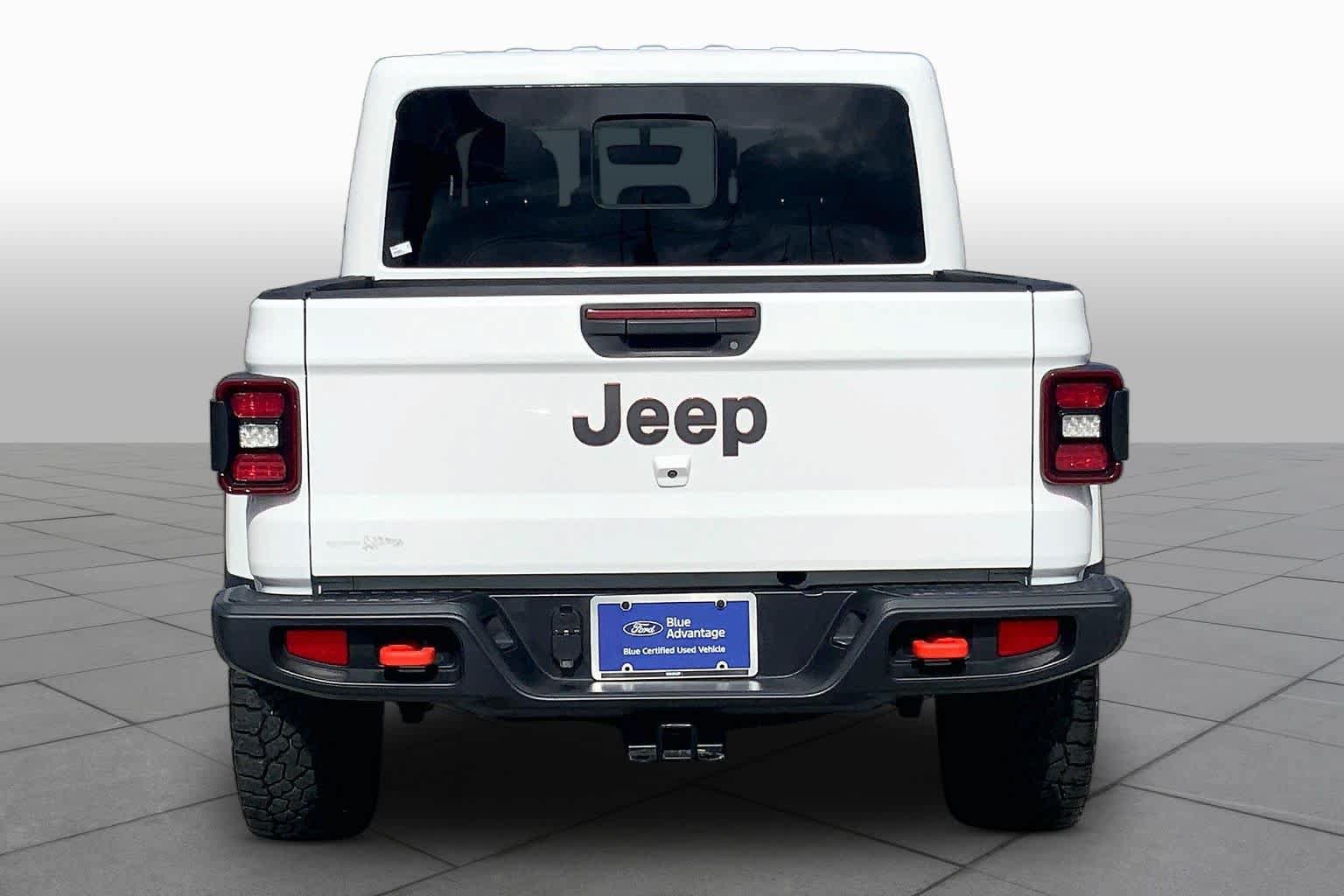 Used 2023 Jeep Gladiator Mojave w/ LED Lighting Group AWD/4WD image 5