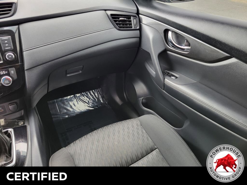 Used 2019 Nissan Rogue SV FWD image 21