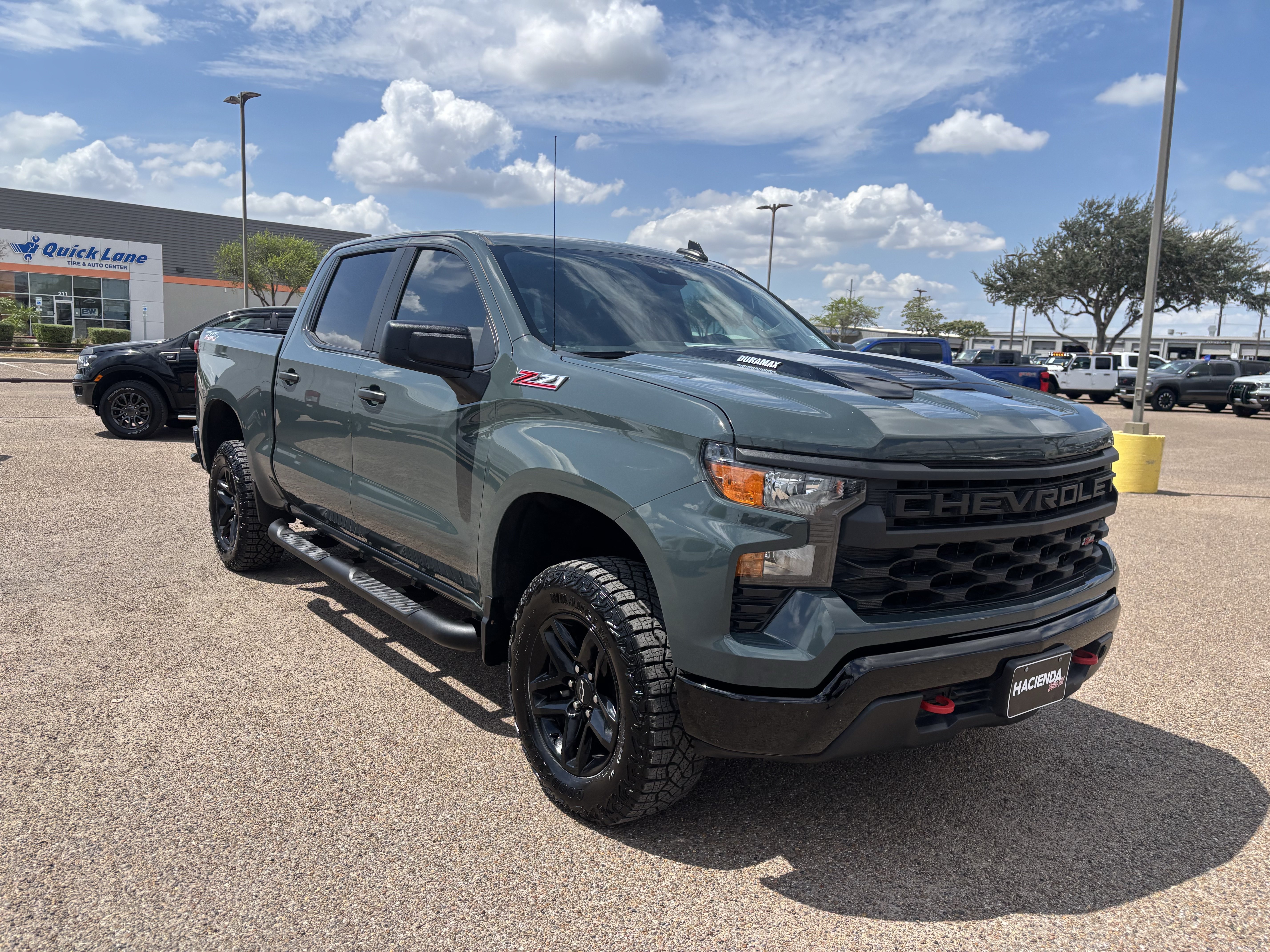 Used 2025 Chevrolet Silverado 1500 Custom Trail Boss AWD/4WD image 7